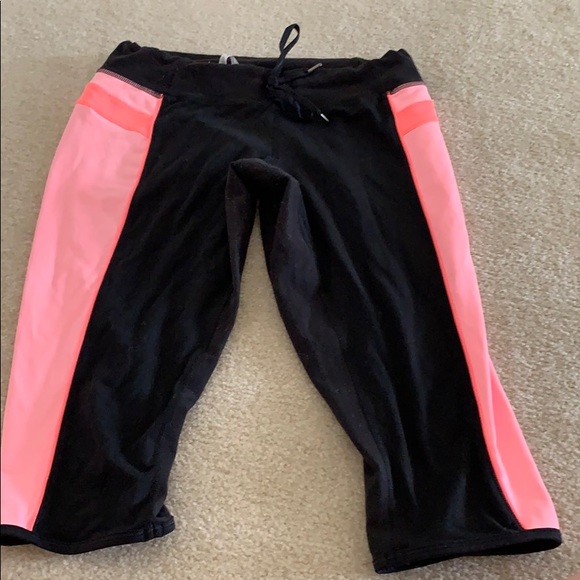 RARE Lululemon Heat it Up Orange Pop and Black Leggings Size 8 - Picture 2 of 5
